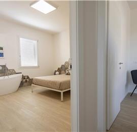 3 bedroom villa with pool, Alcamo, sleeps 5-6